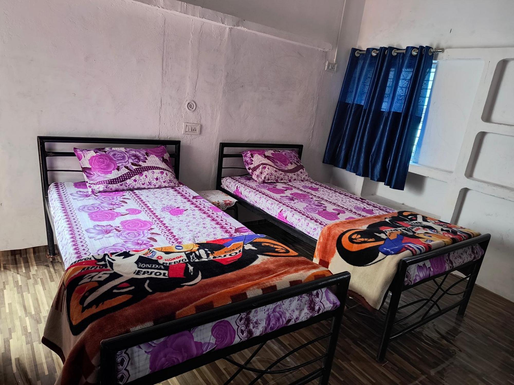 Holiday Home Stay Khajurāho Exteriör bild